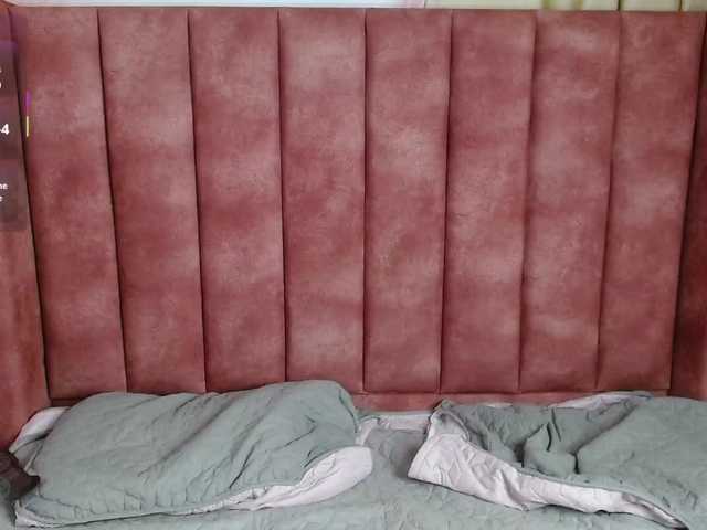 Arianna-catalina live cam