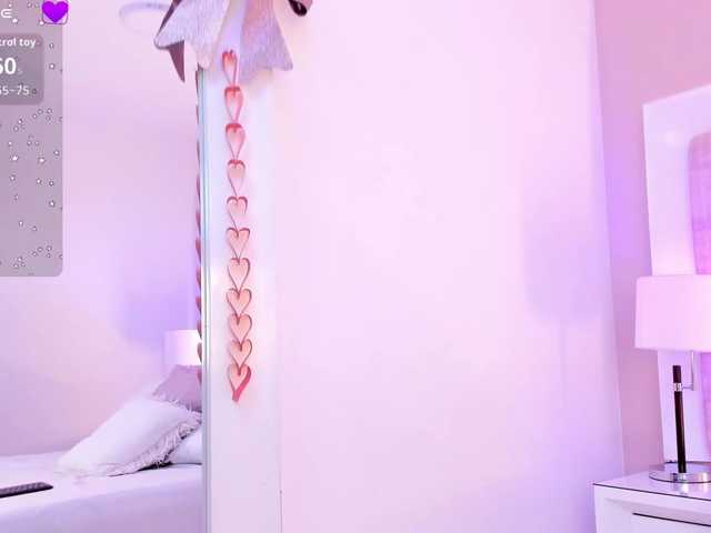 AriaGray's BongaCams show and profile