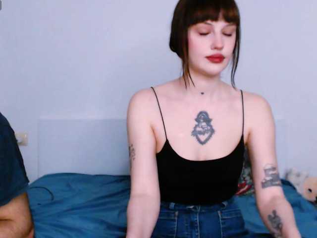 PizdaaDrozda's BongaCams show and profile