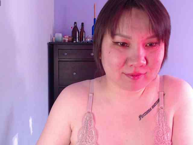 Albina-SeXXXova webcam