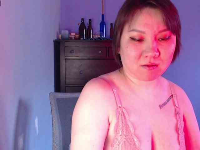 Albina-SeXXXova webcam