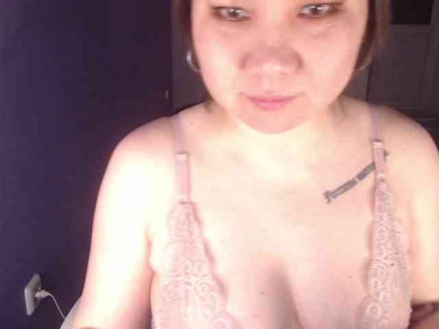 Albina-SeXXXova webcam