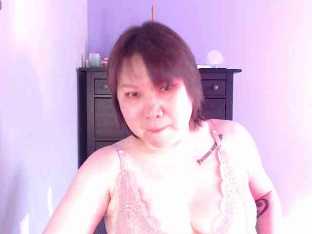 Albina-SeXXXova webcam