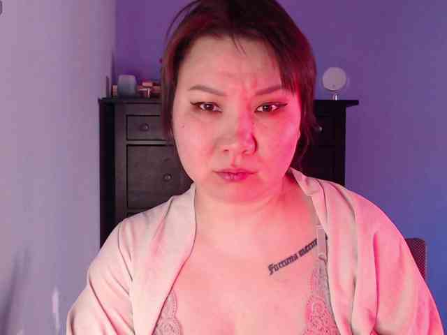 Albina-SeXXXova webcam