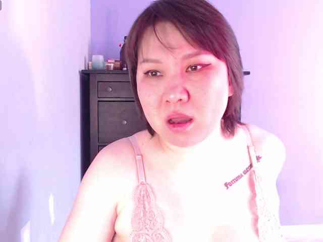 Albina-SeXXXova webcam