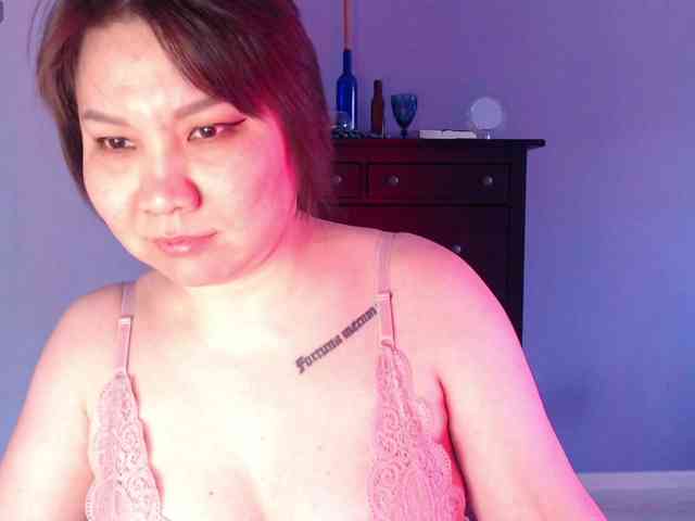 Albina-SeXXXova webcam