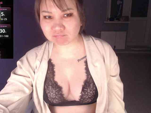 Albina-SeXXXova webcam