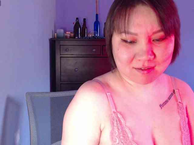 Albina-SeXXXova webcam