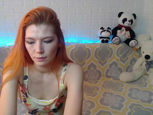 Astarta's BongaCams show and profile