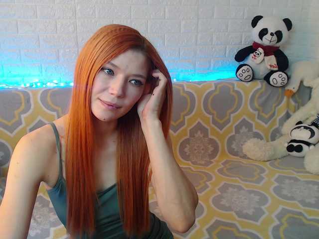 Astarta's BongaCams show and profile
