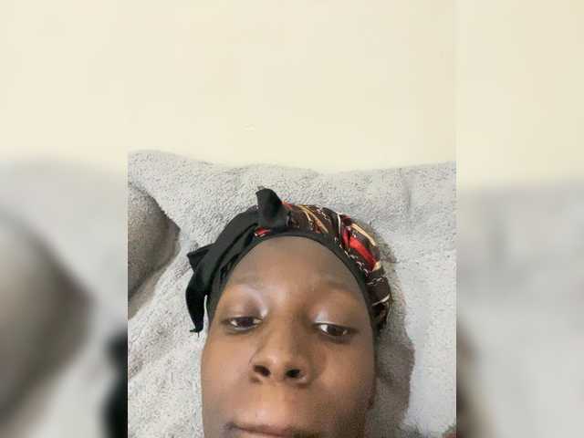 Shee63641's BongaCams show and profile