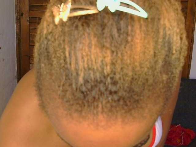 ChillyAngels's BongaCams show and profile