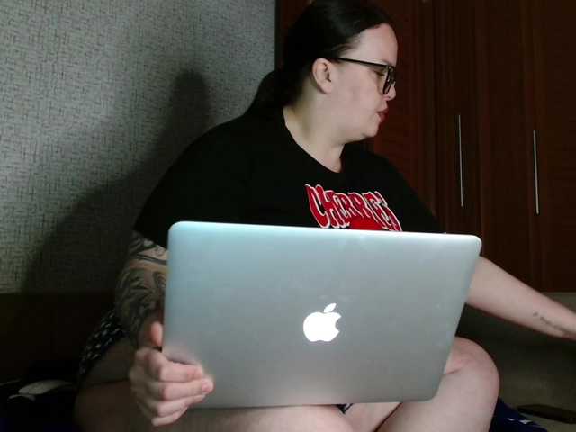 KatyushaBelly's BongaCams show and profile