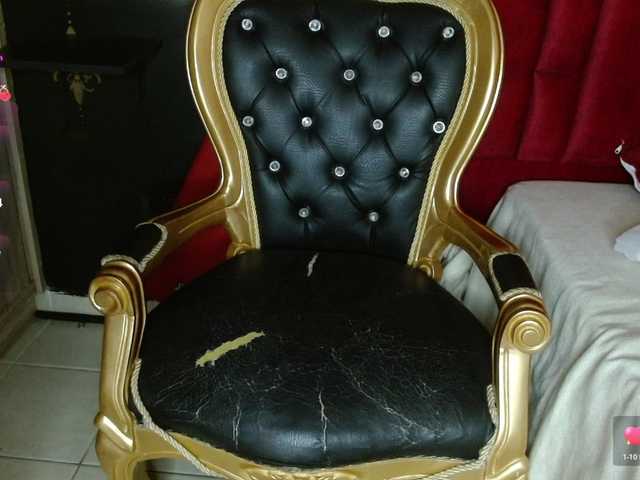 Alana-Paris's BongaCams show and profile