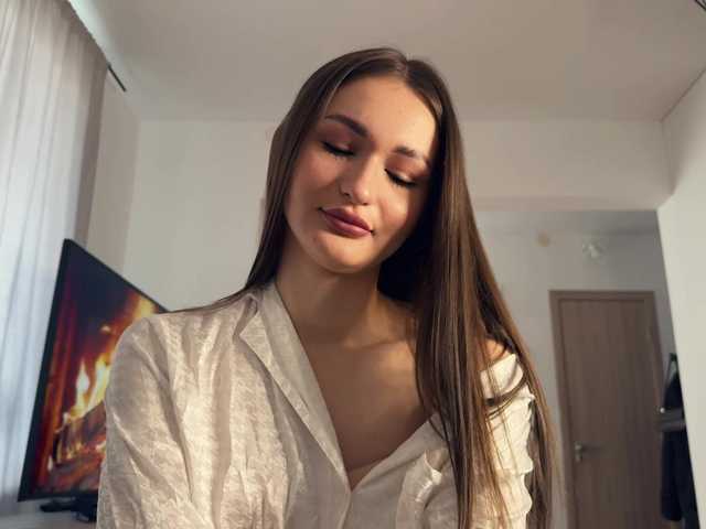 LauraMondella's BongaCams profile