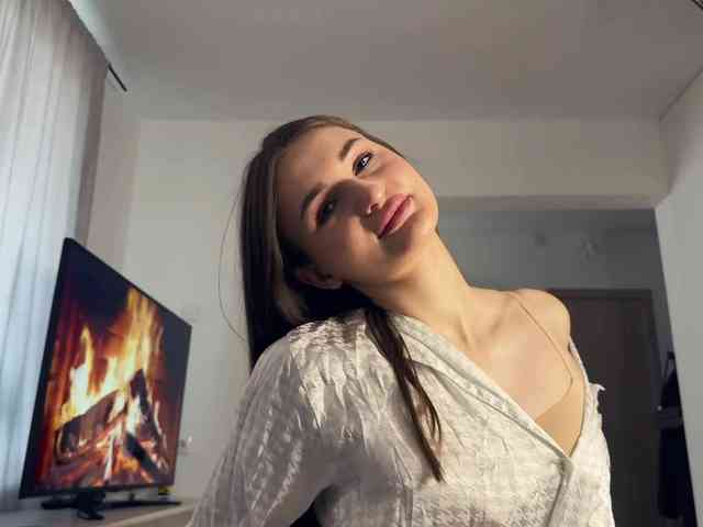 LauraMondella webcam