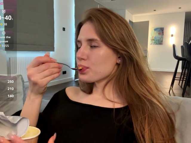 VerlineBilotto's BongaCams show and profile