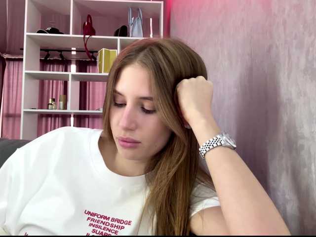 VerlineBilotto's BongaCams show and profile