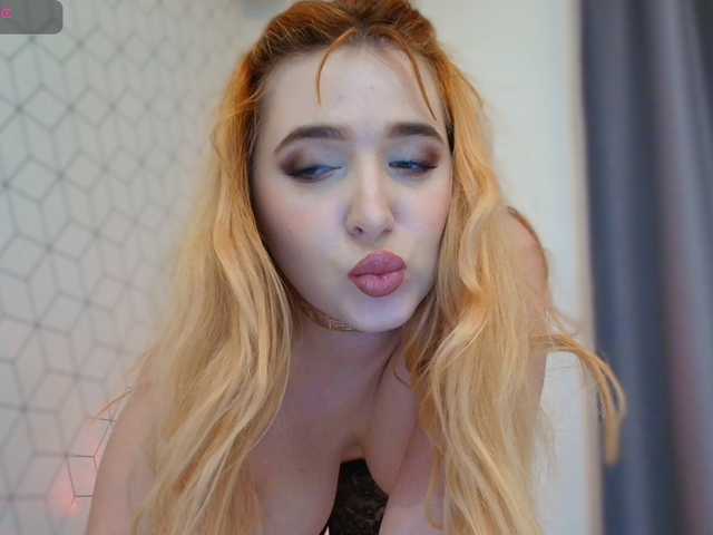KatyaFods's BongaCams profile