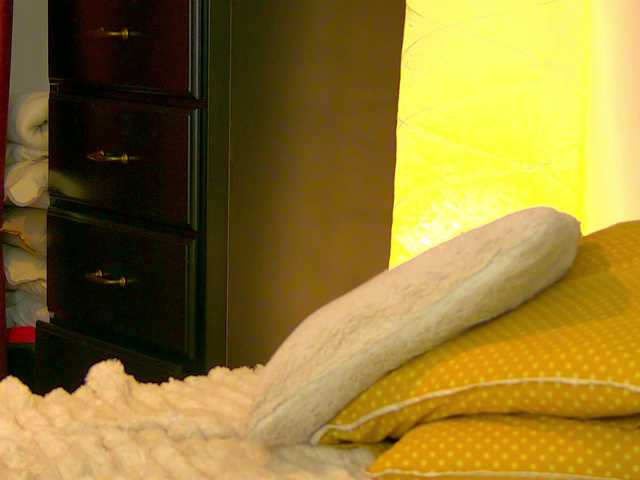 Ninna-Velvet's BongaCams show and profile