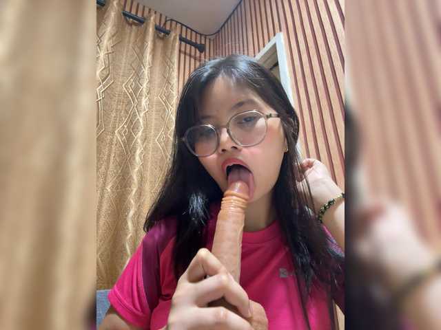 Profile and Statistics for kylie17 on BongaCams