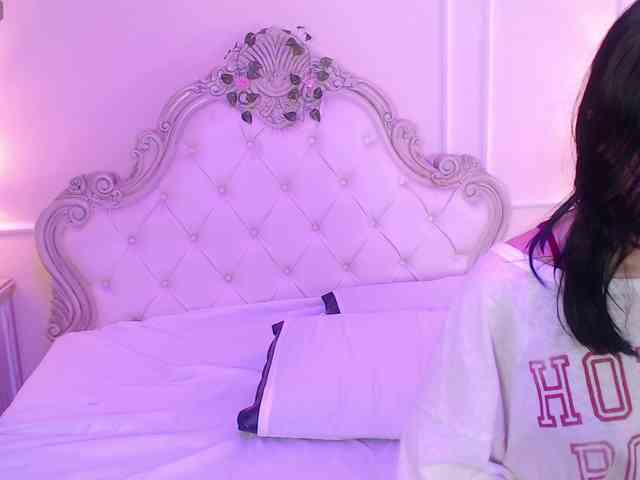 EstherValliere webcam