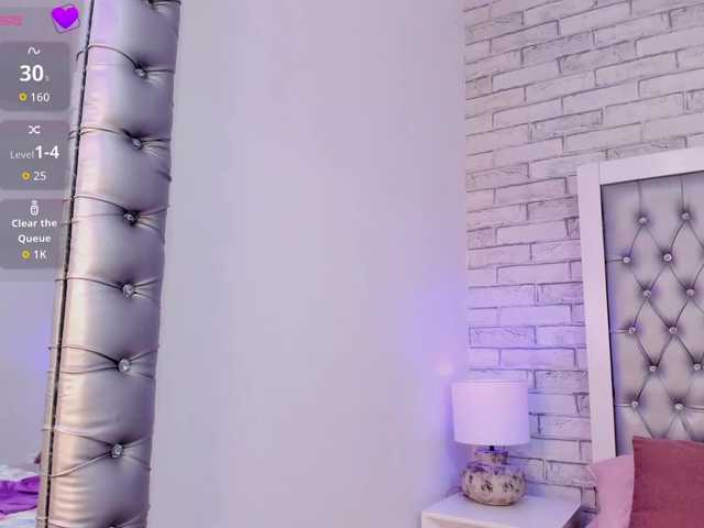 VioletaLane's BongaCams show and profile