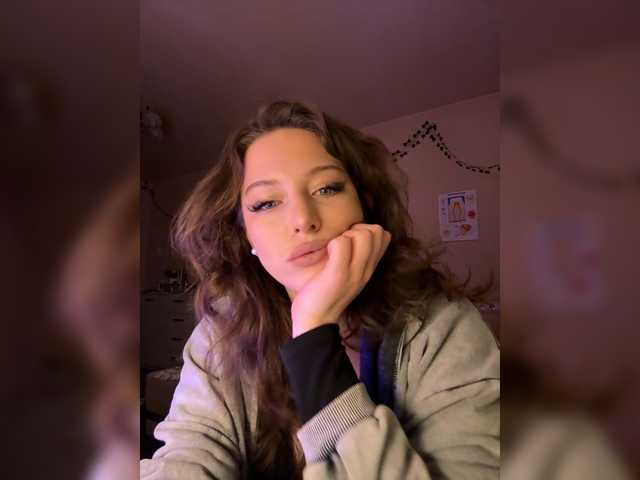 MashaMyr's BongaCams show and profile