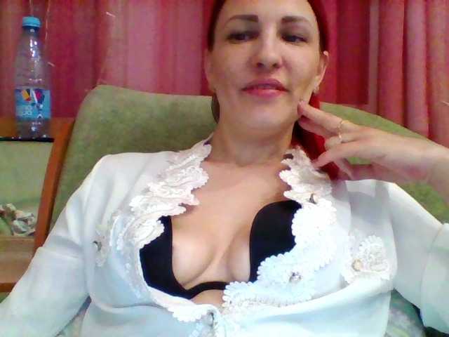 SandrsMuy's BongaCams show and profile