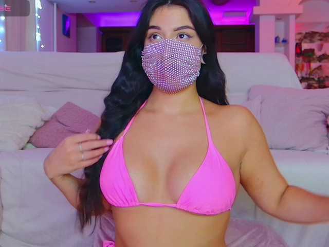 Sabenna's BongaCams show and profile