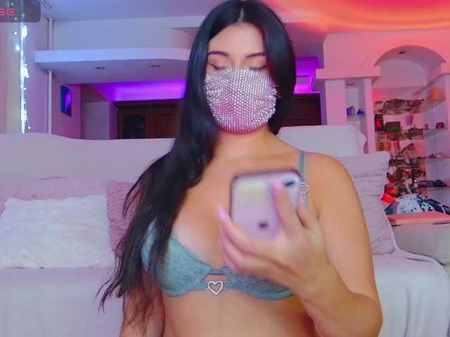 Sabenna's BongaCams show and profile