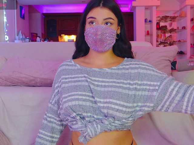 Sabenna's BongaCams show and profile