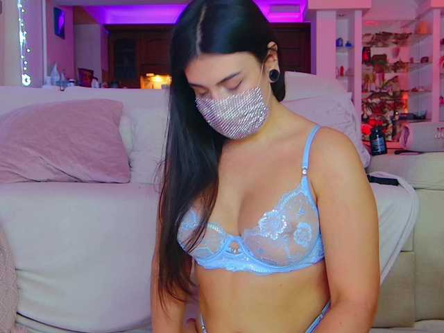 Sabenna's BongaCams show and profile