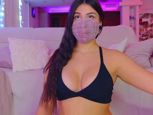 Sabenna's BongaCams show and profile