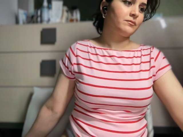 Ema-love's BongaCams show and profile