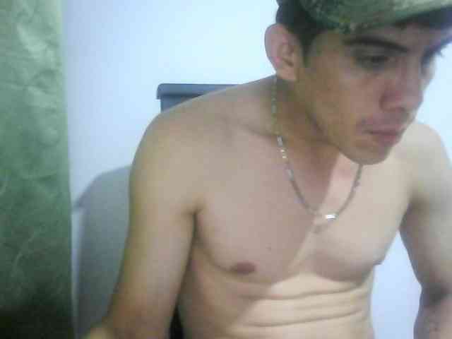 adrian-fire Live Webcam on BongaCams