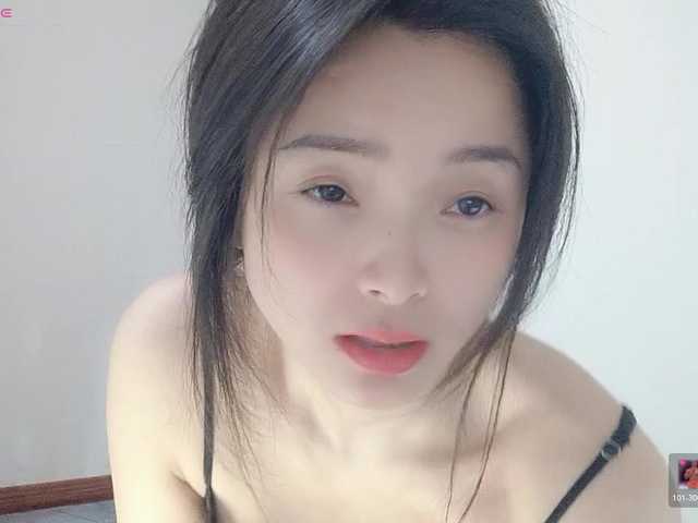 lanerb's BongaCams show and profile