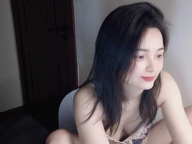 lanerb's BongaCams show and profile