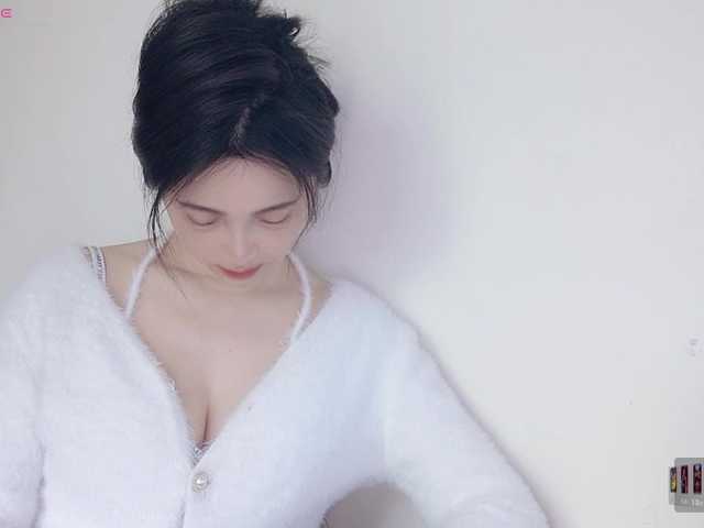 lanerb's BongaCams show and profile