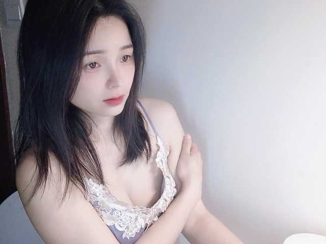 lanerb's BongaCams show and profile