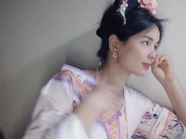 lanerb's BongaCams show and profile