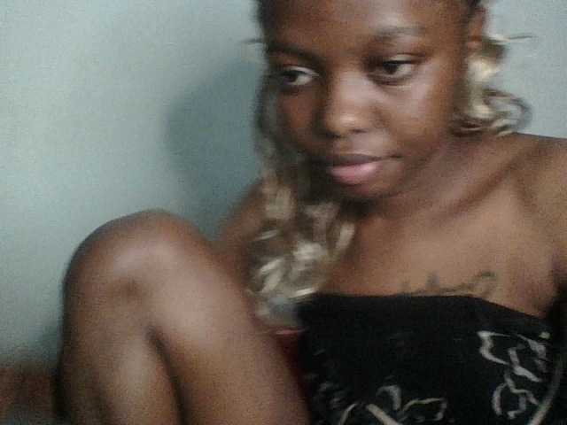 Paradisedoll's BongaCams show and profile