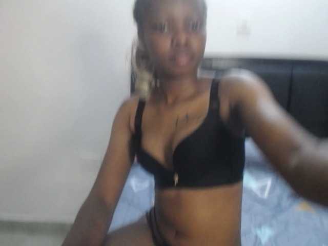 Paradisedoll's BongaCams show and profile