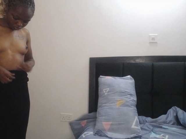 Paradisedoll's BongaCams show and profile