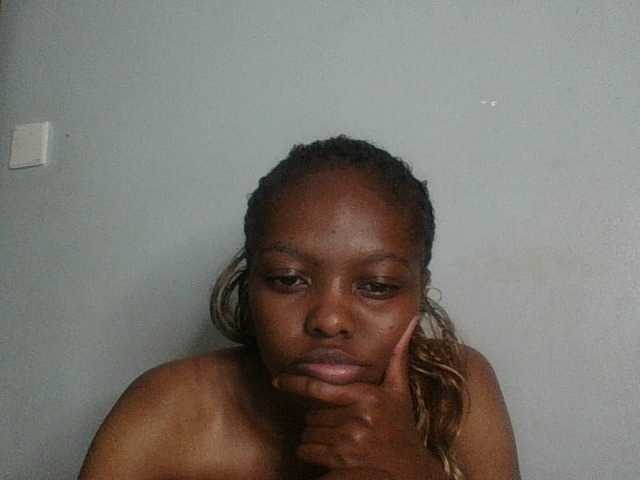 Paradisedoll's BongaCams show and profile