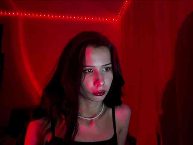 221Ava221 webcam