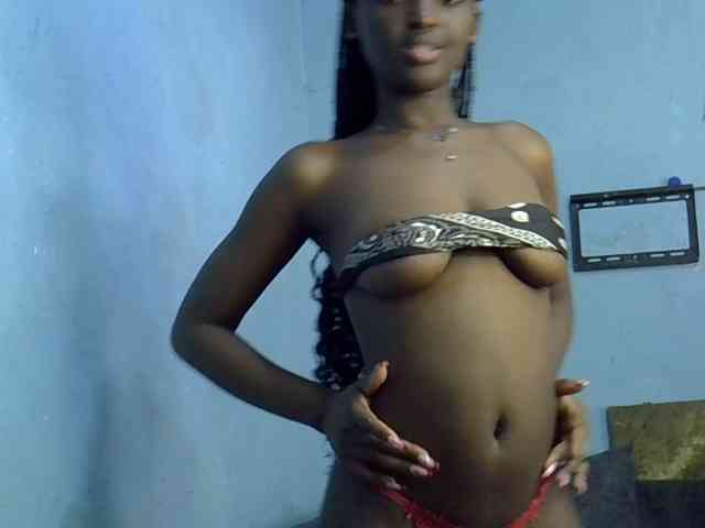 ExoticKiara1 webcam