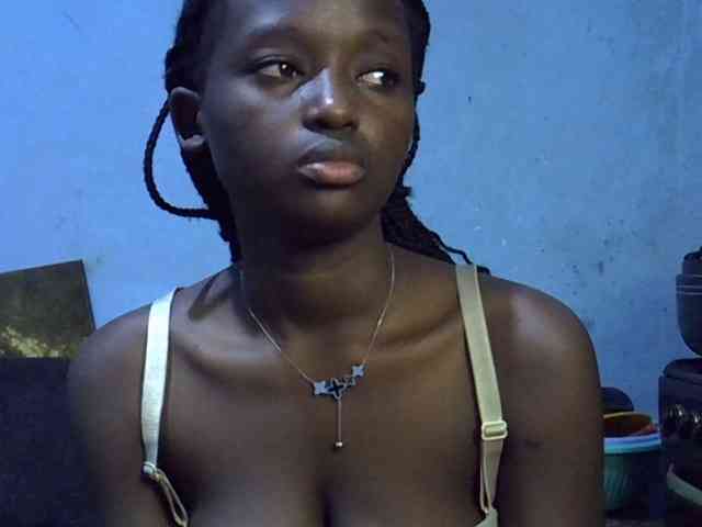 ExoticKiara1 Live Webcam on BongaCams