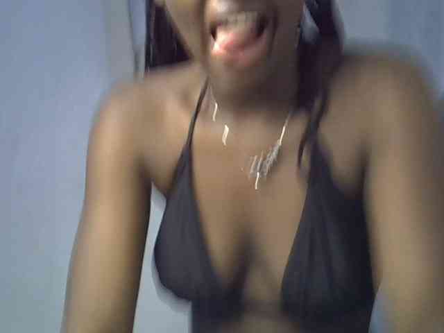 ExoticKiara1 Live Webcam on BongaCams