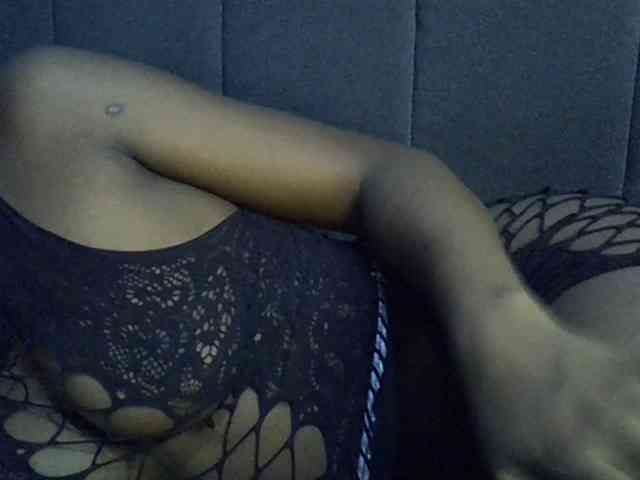 ExoticKiara1 webcam